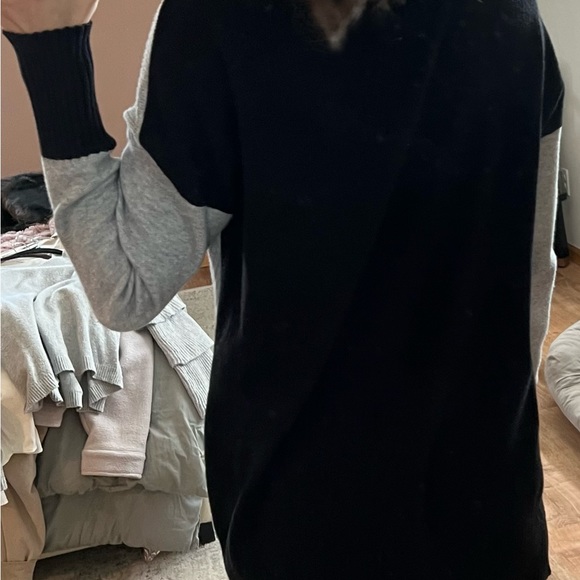 Stitchdrop color block sweater v neck - Picture 6 of 7